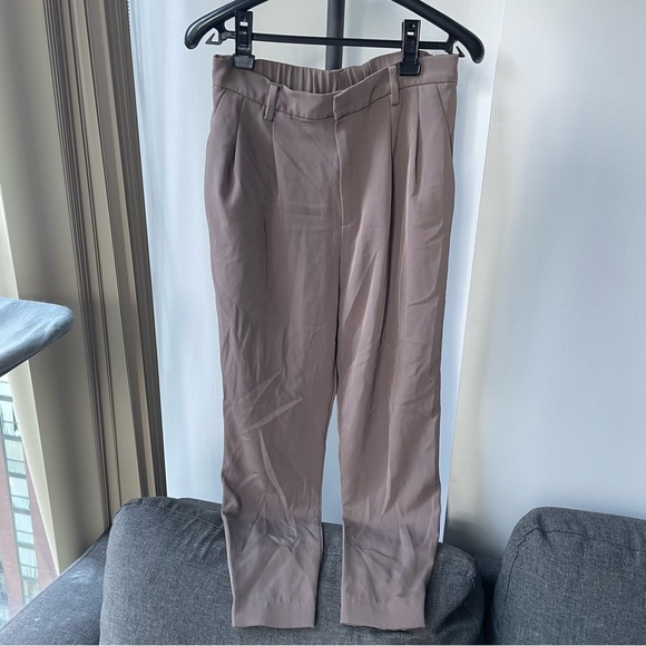 Uniqlo Trousers - Picture 1 of 3